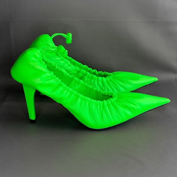 💥 SALE 💥 BALENCIAGA Knife cinch heels, neon green - Picture 1 of 7